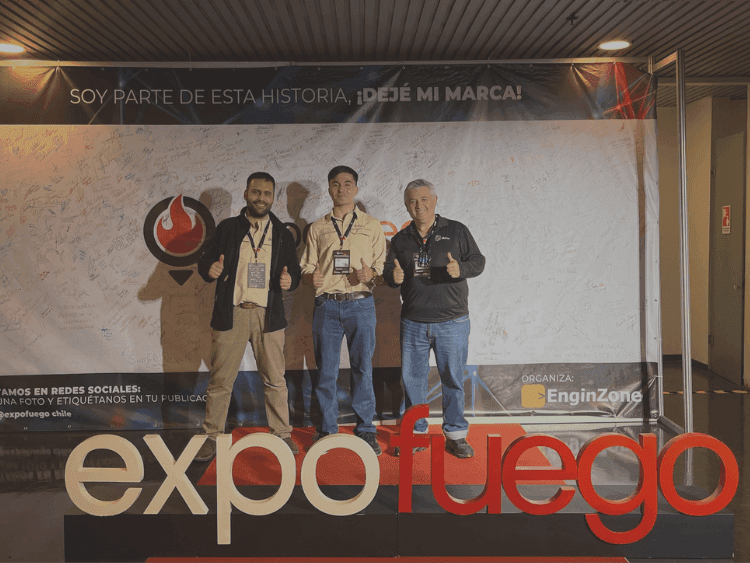 Con soluciones especializadas: Así se vivió la participación de Dictuc en Expofuego 2025