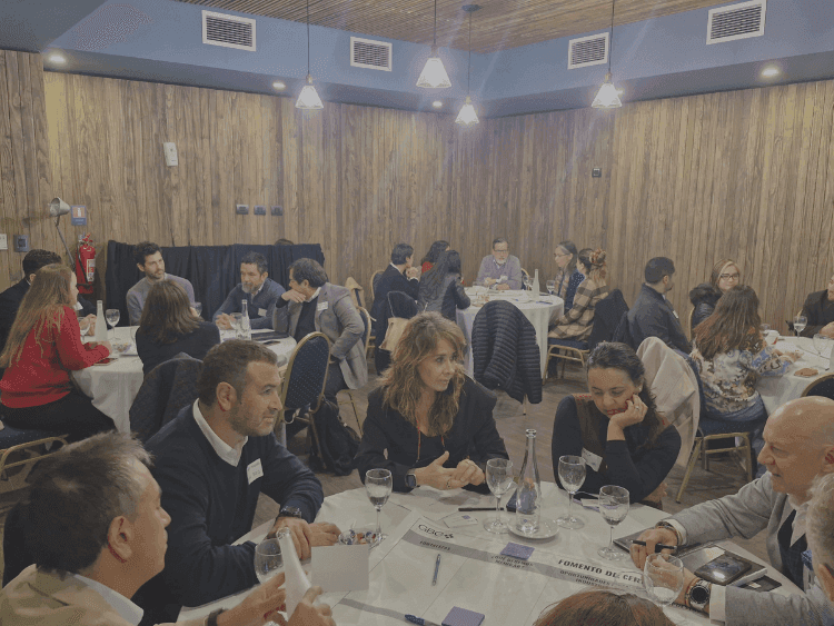 Dictuc participa en Jornada de Networking y Planificación de Chile GBC