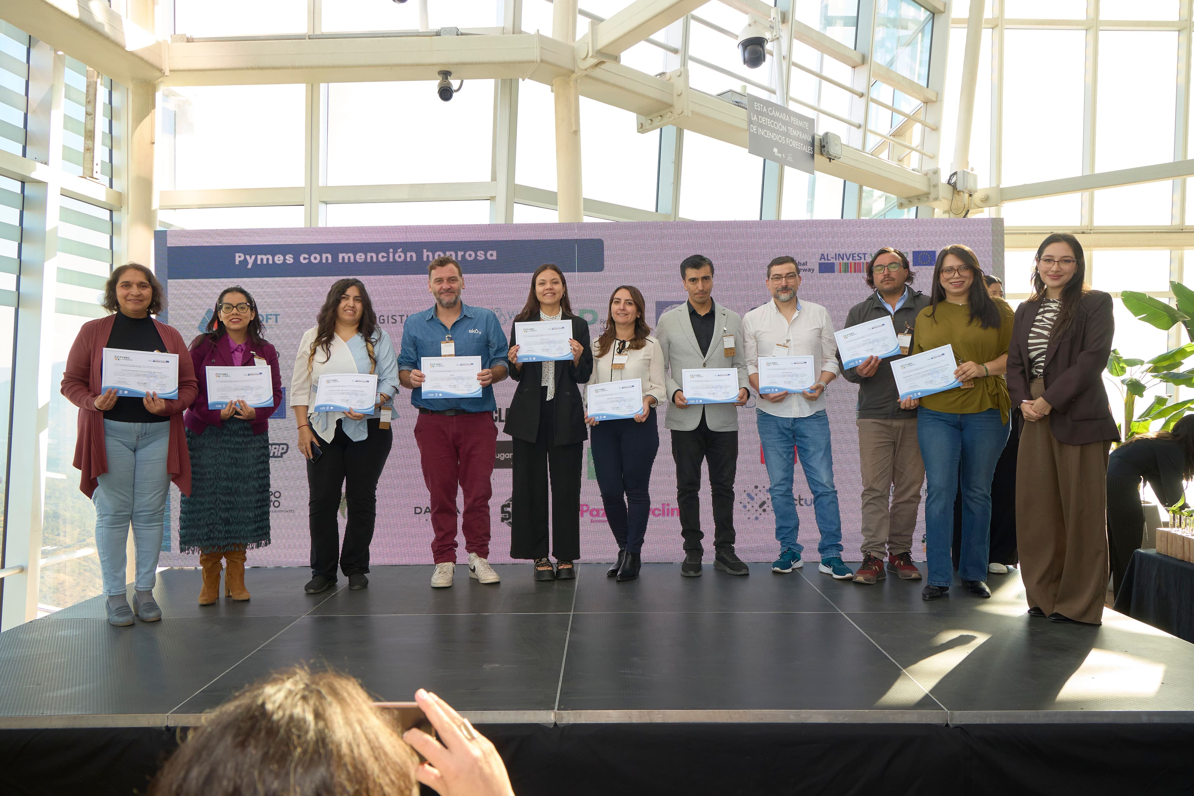 Dictuc es reconocido por su compromiso en el programa Pymes con Impacto